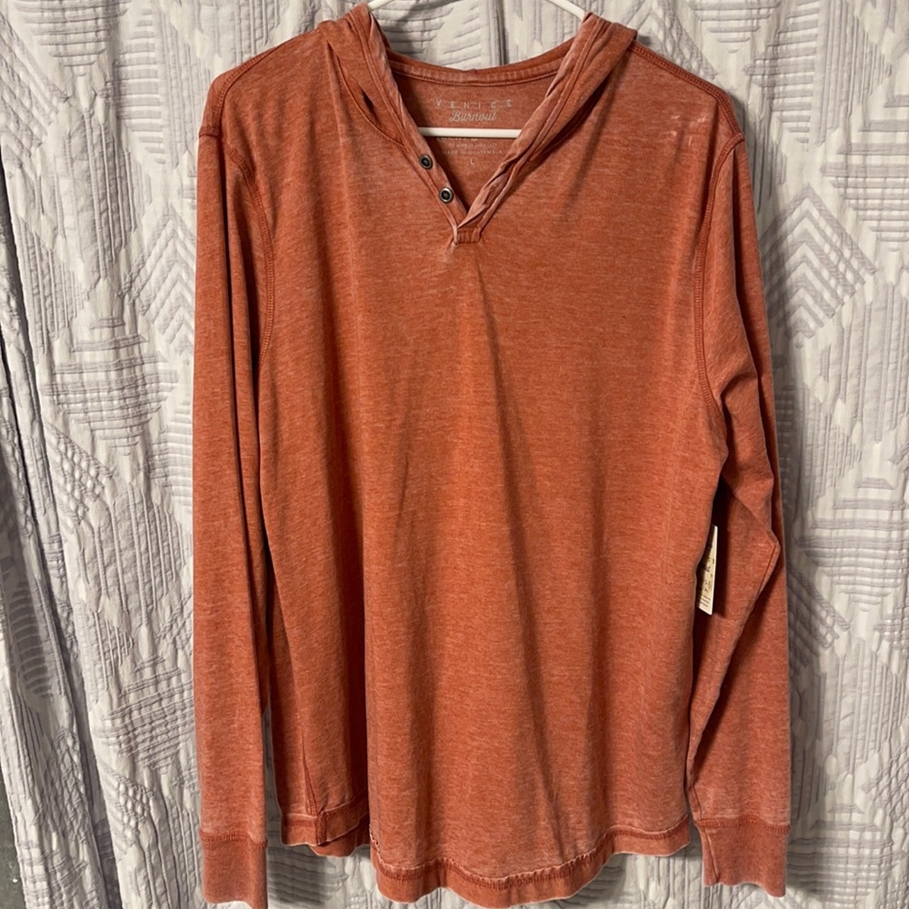 Men’s new lucky brand t shirt with hood. Rust red orange size large